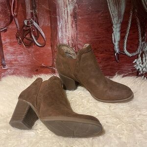 Naturalizer leather boots